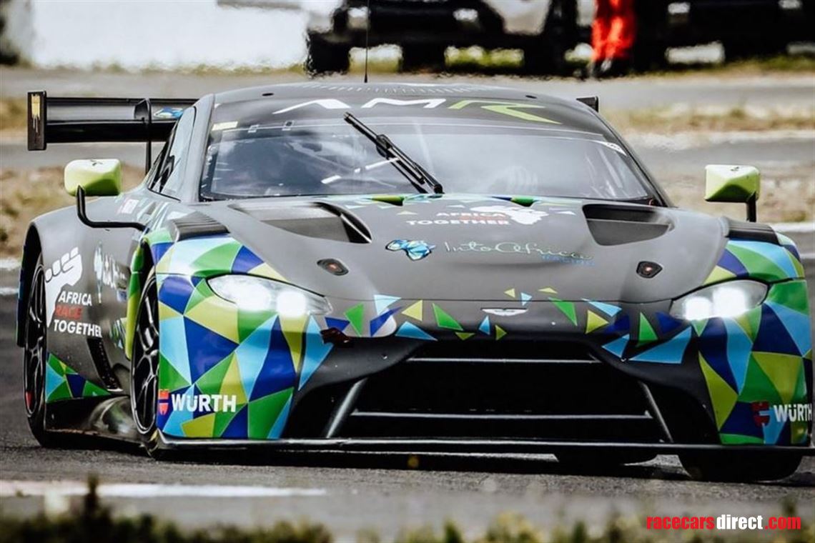 aston-martin-gt3---008