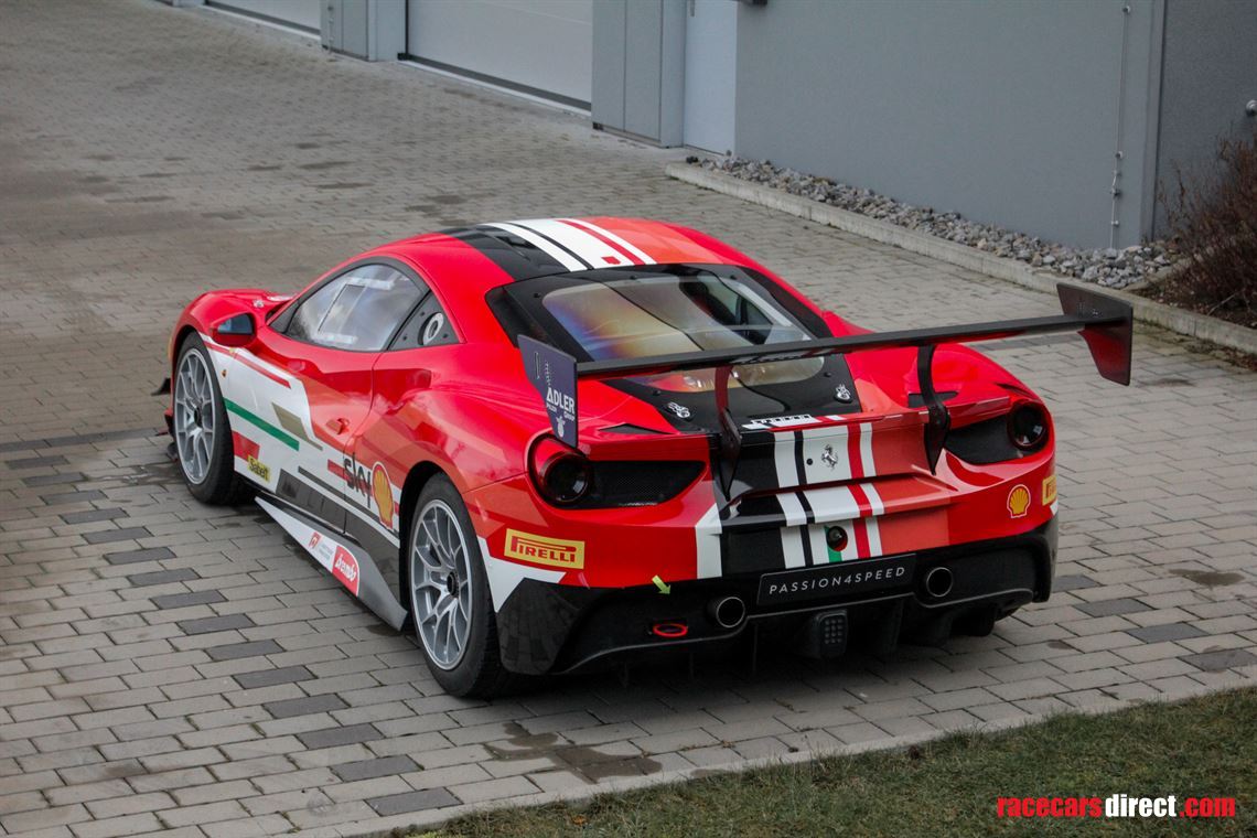 ferrari-488-challenge