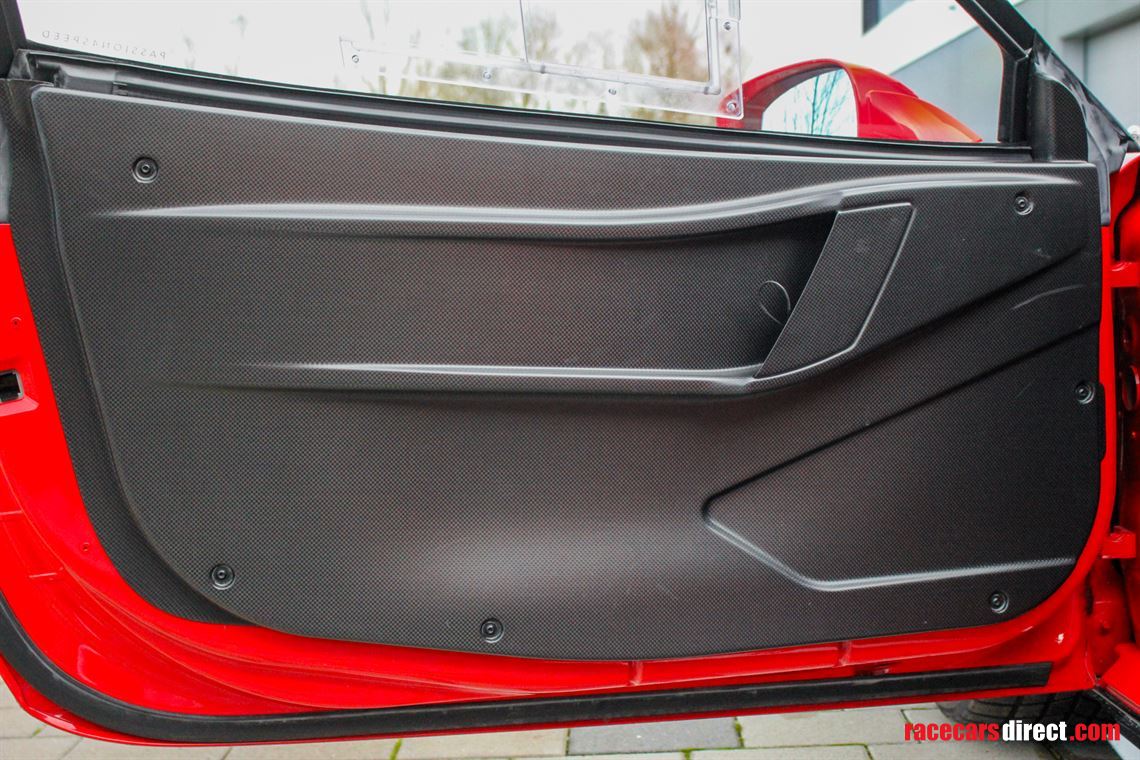 ferrari-488-challenge