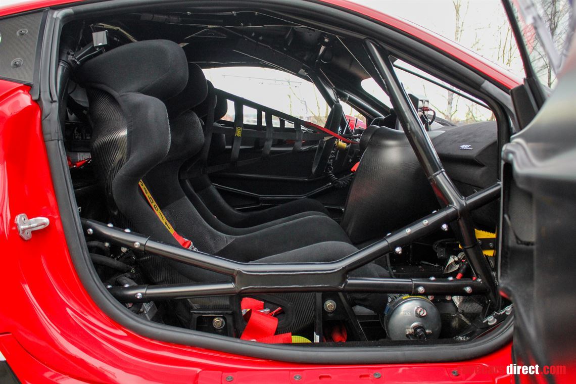 ferrari-488-challenge