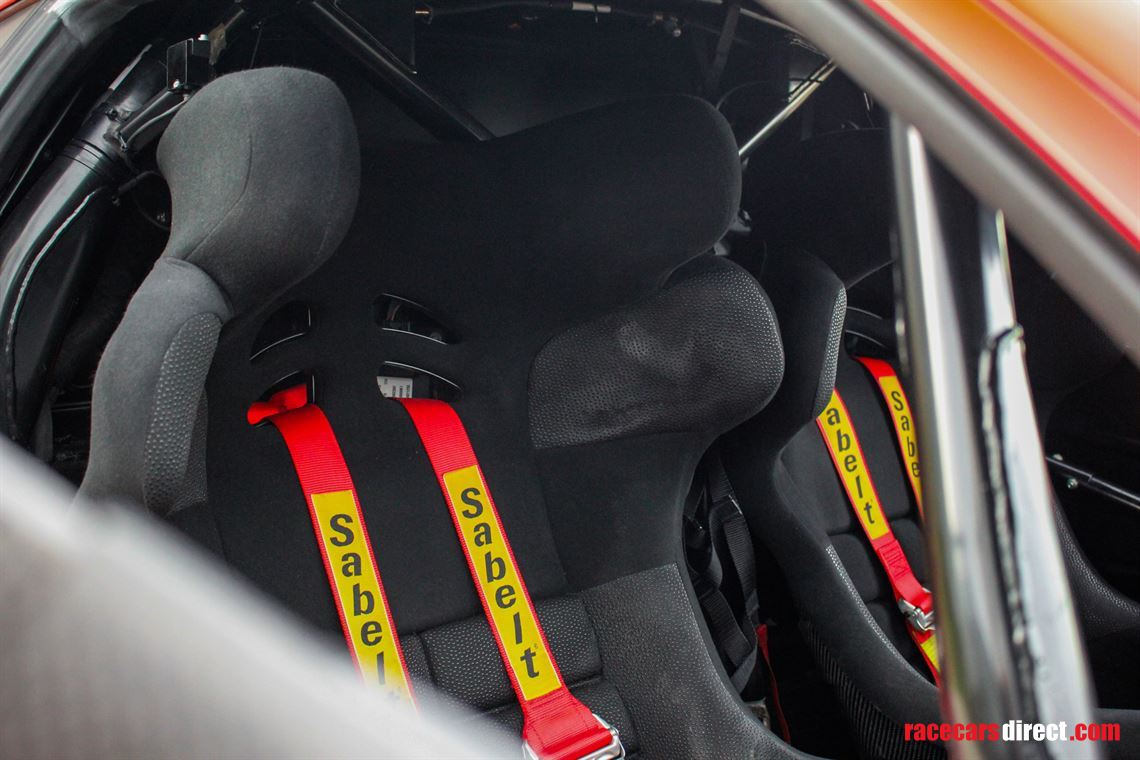 ferrari-488-challenge