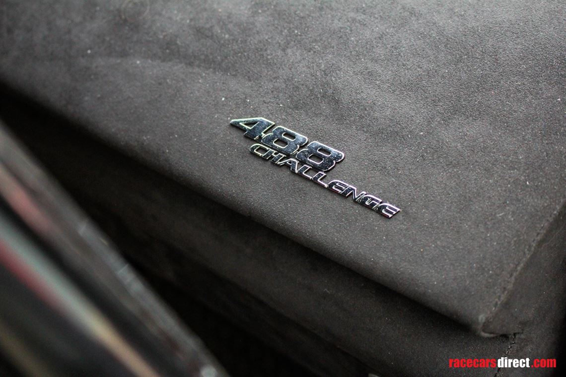 ferrari-488-challenge