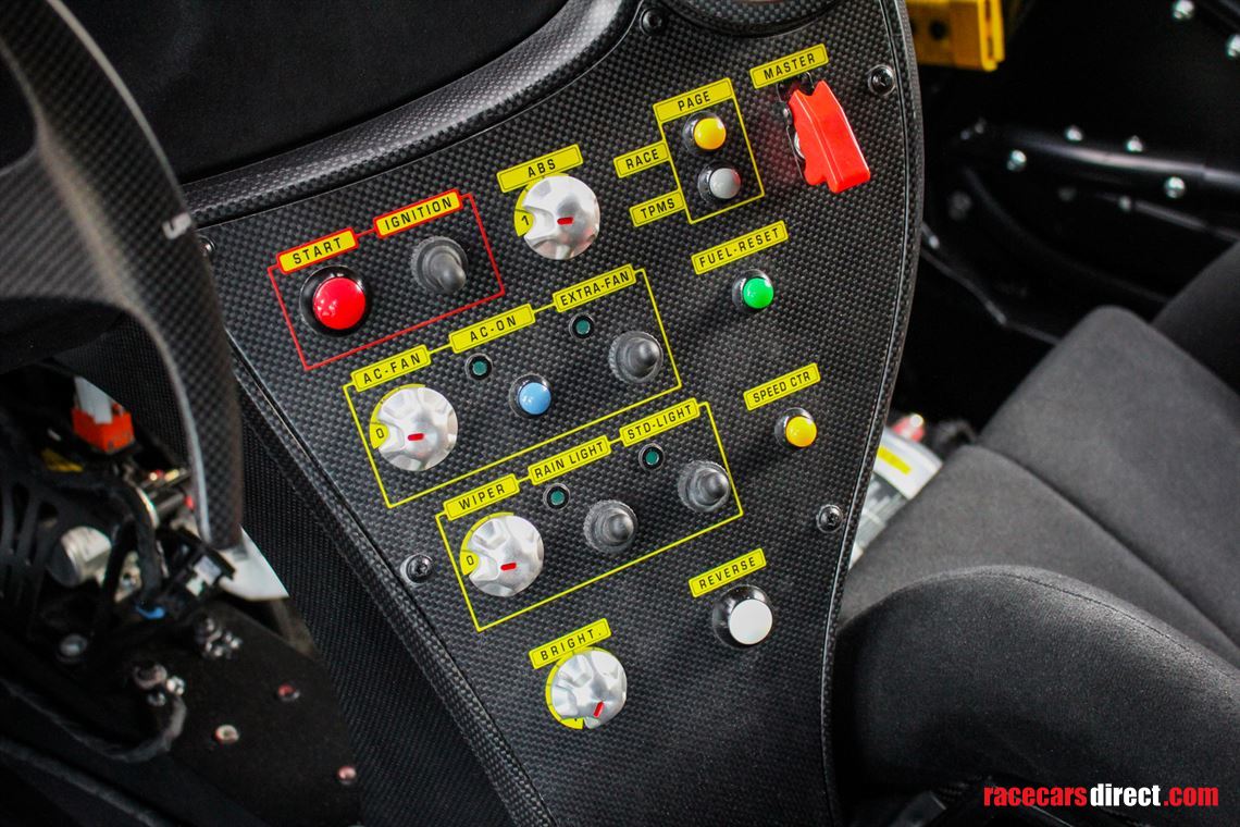 ferrari-488-challenge