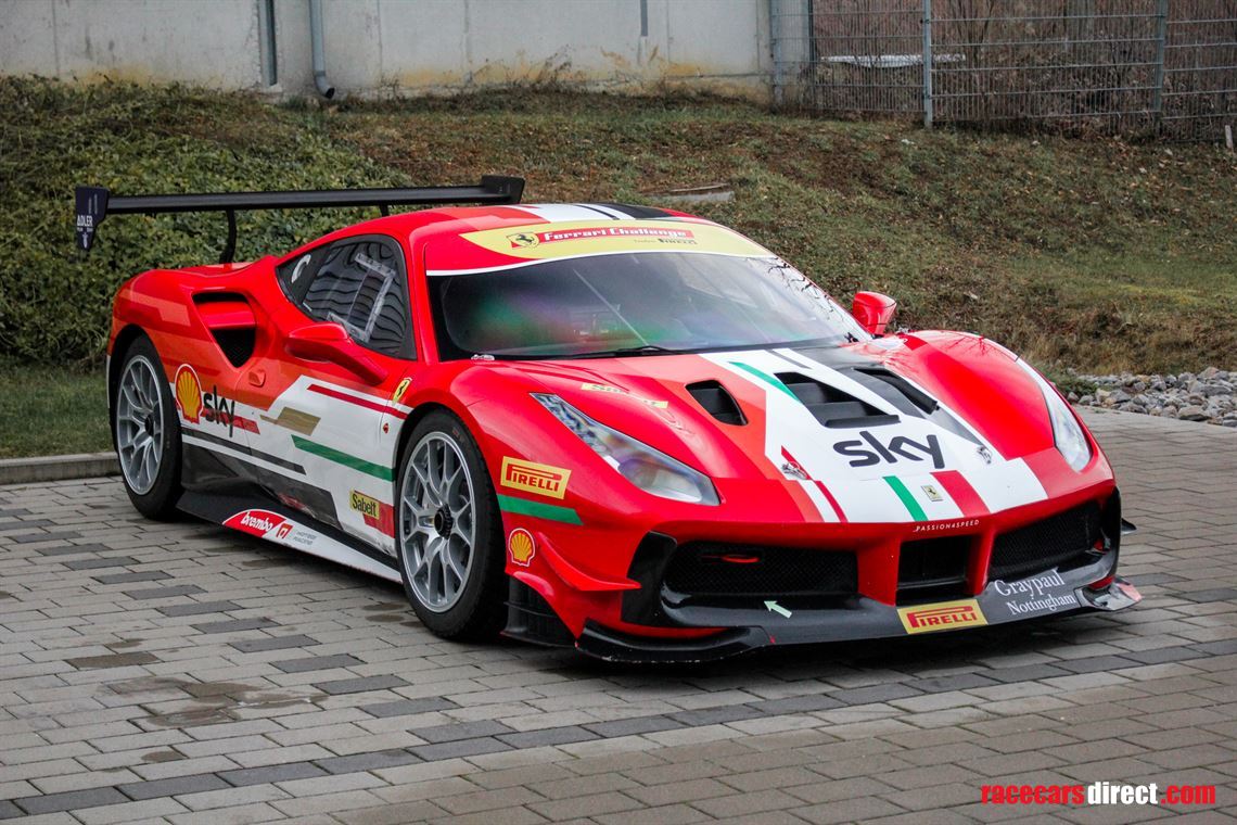 ferrari-488-challenge