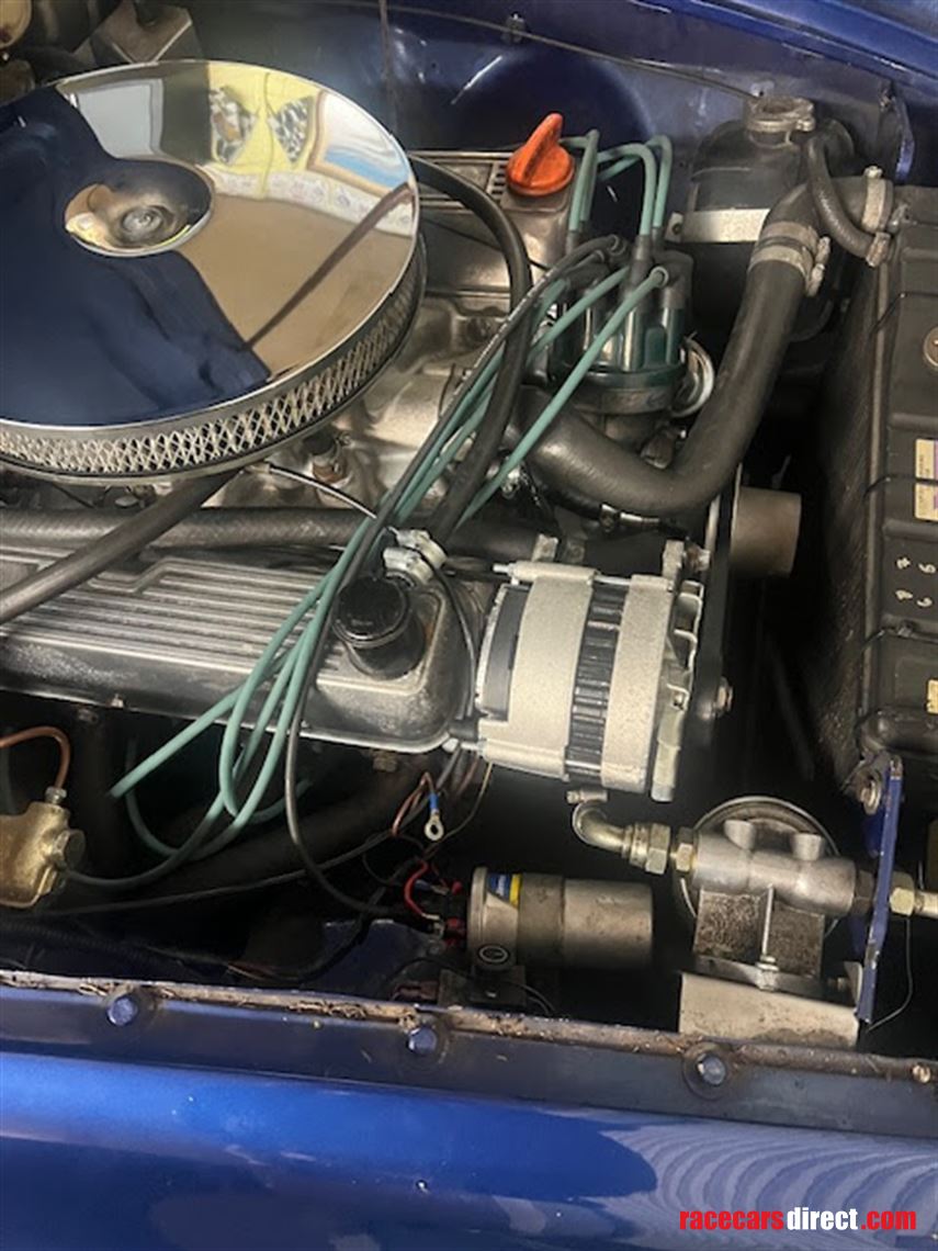 mgbgt-v8-280bhp-race-car