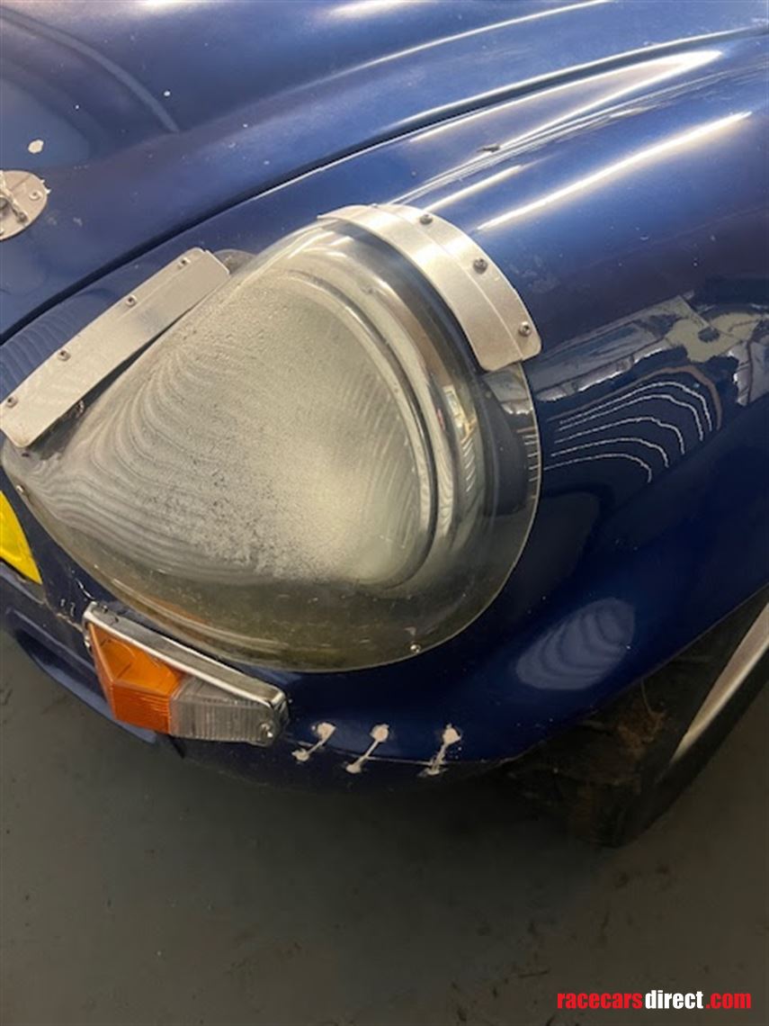 mgbgt-v8-280bhp-race-car