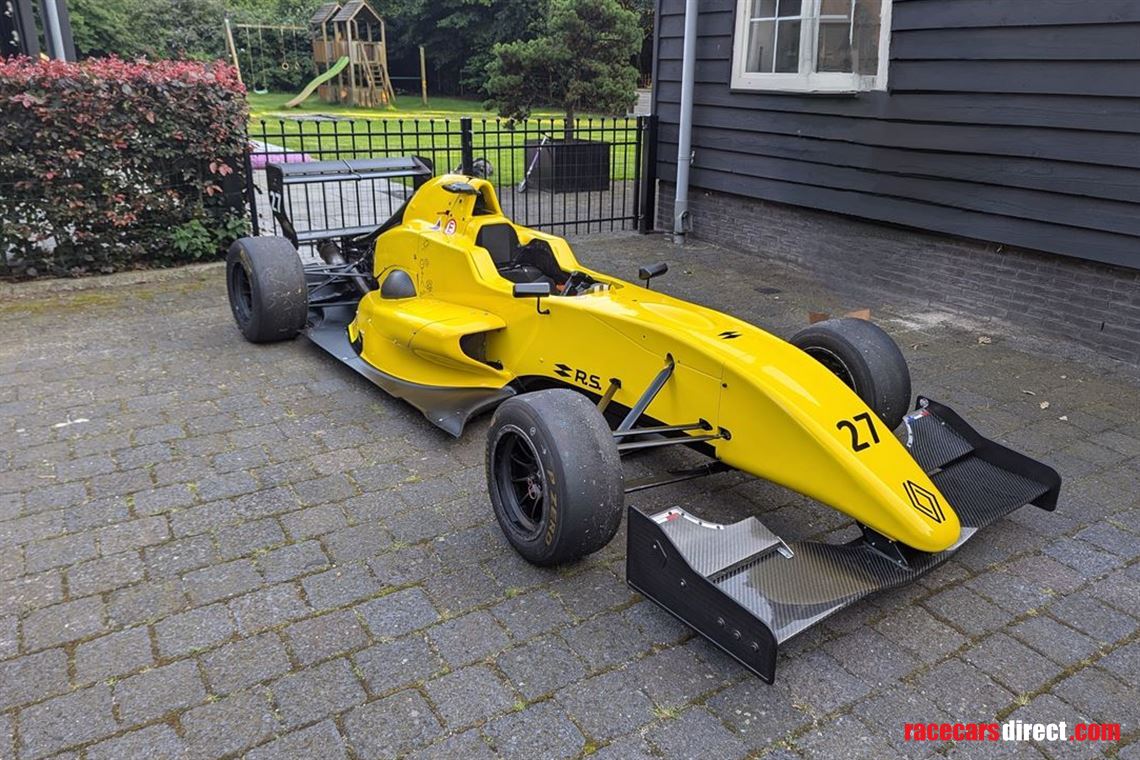 formula-renault-tatuus-2013