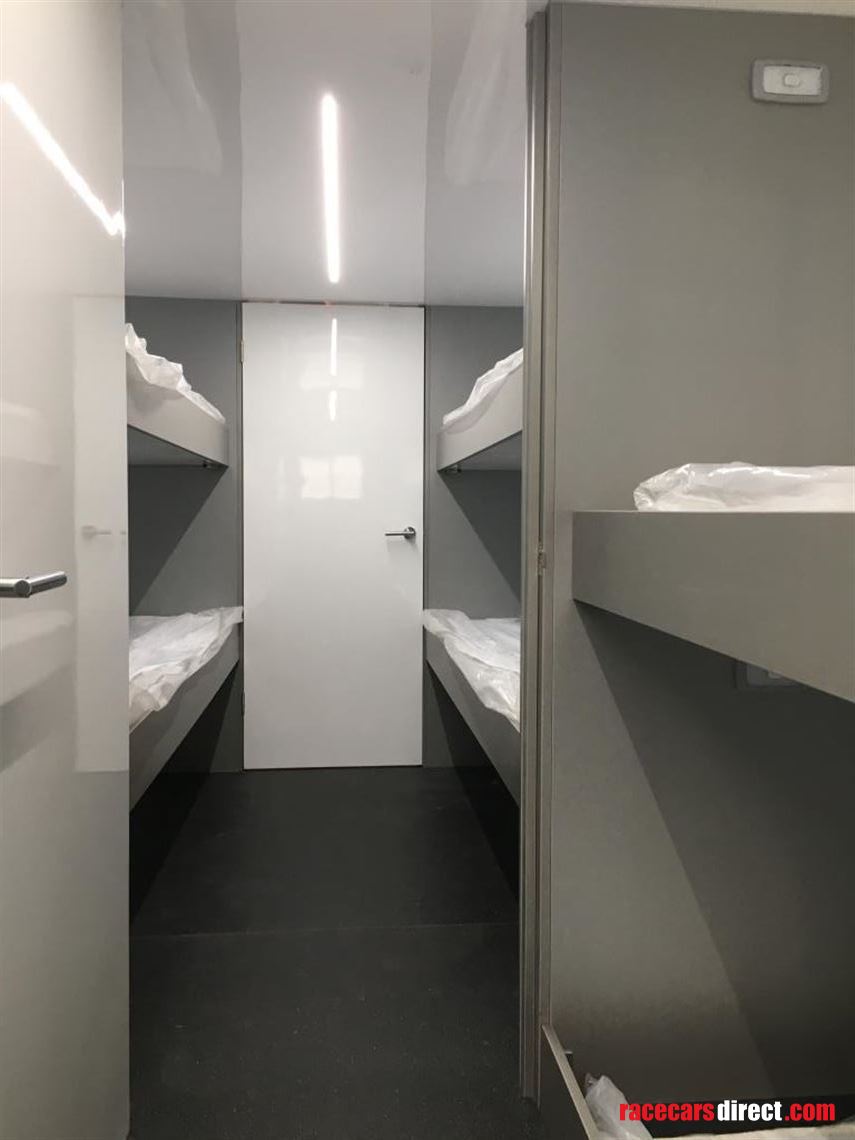 26-person-sleeping-accommodation-unit