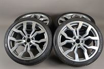 audi-r8-v10-wheels-with-tires