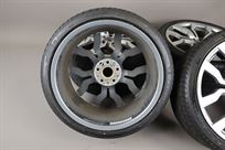 audi-r8-v10-wheels-with-tires