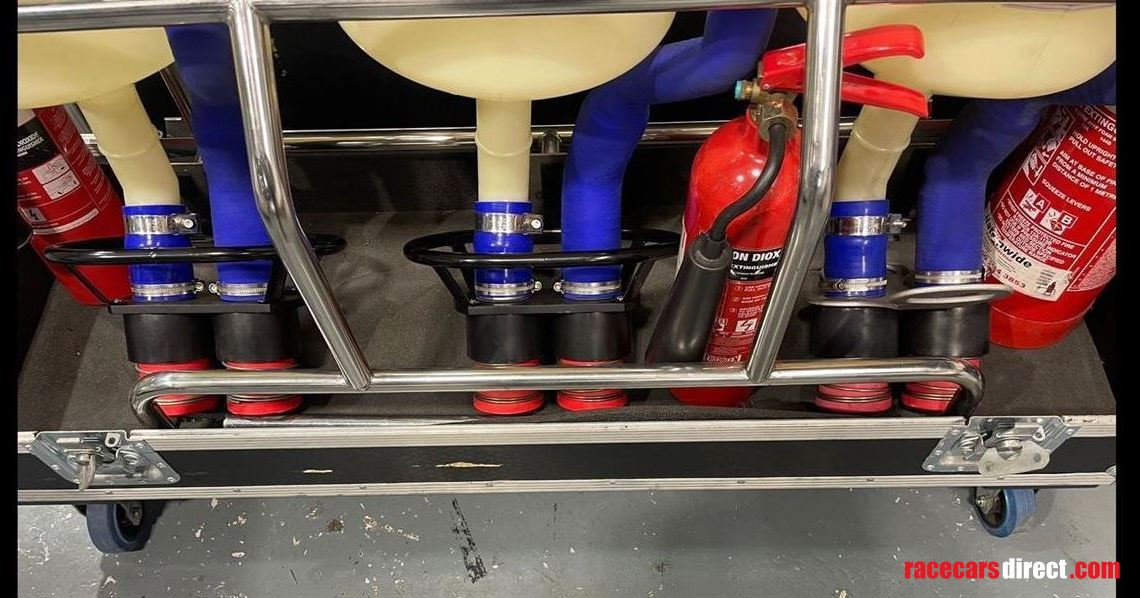 atl-refuelling-bottles-in-flight-case