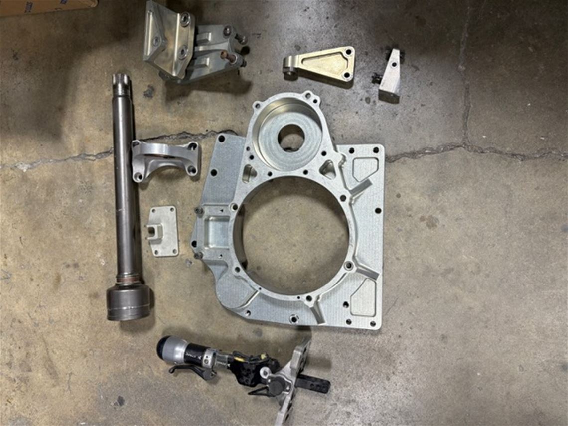 xtrac-1046-sequential-6-speed-gearbox