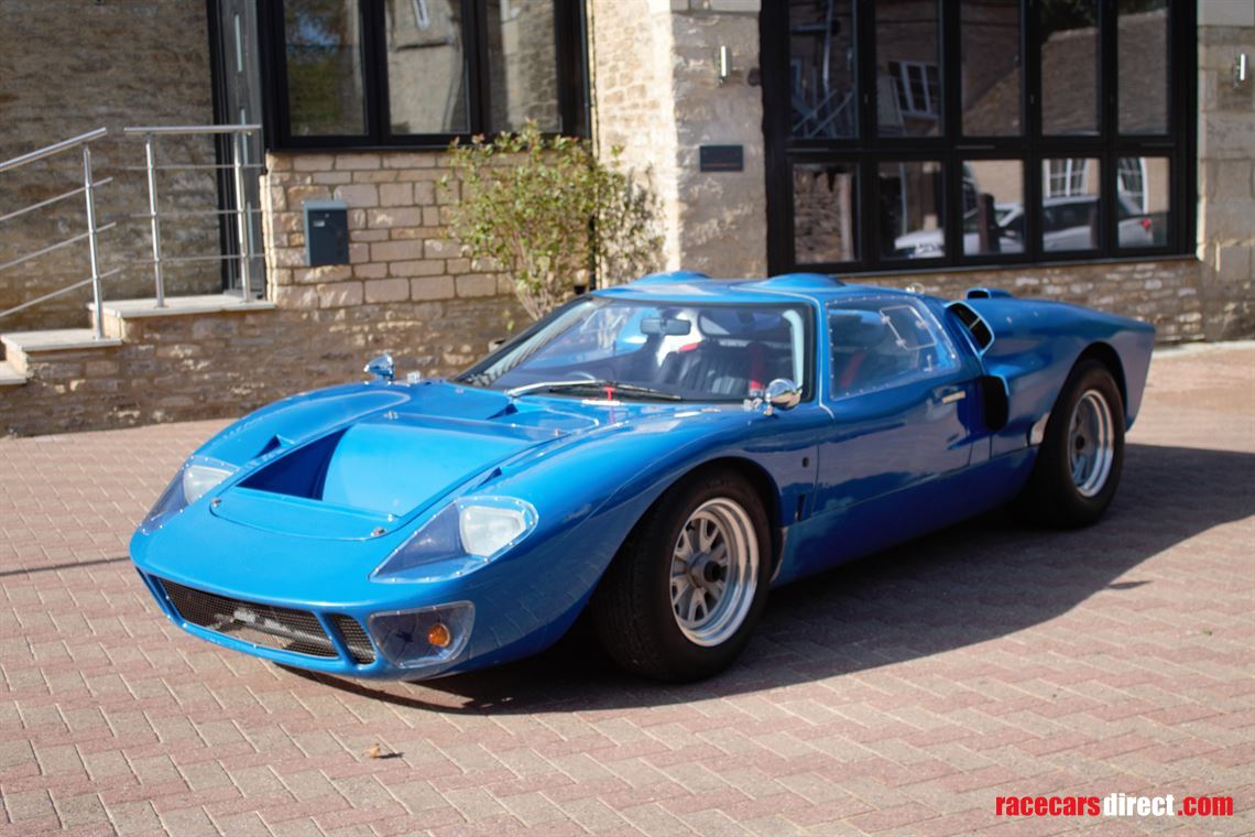 southern-gt-mk2-gt40-replica---a-true-race-re