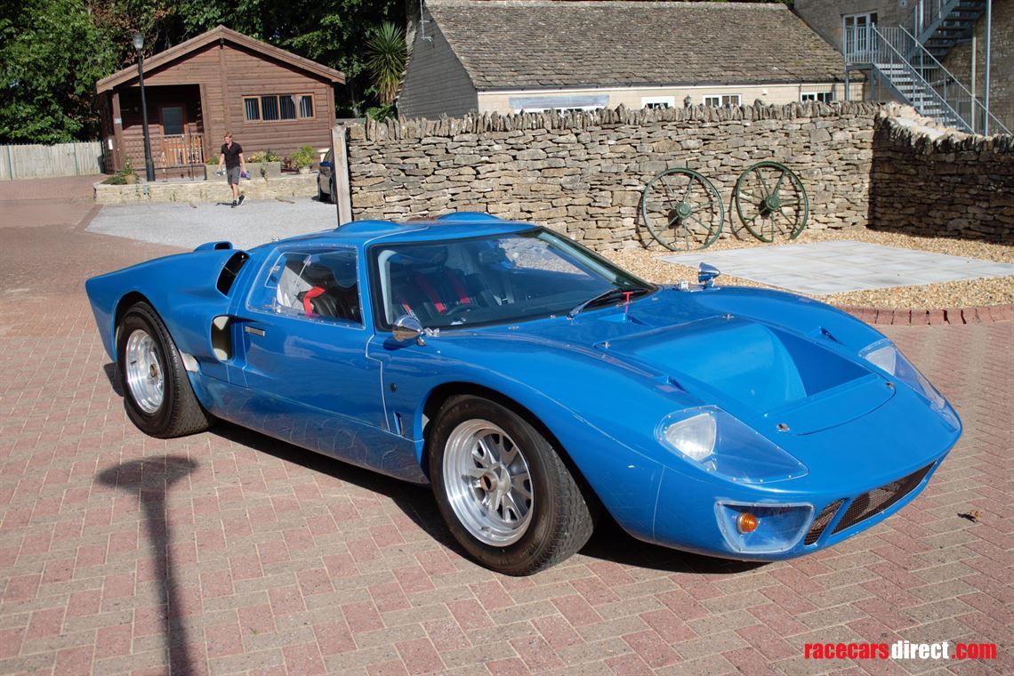 southern-gt-mk2-gt40-replica---a-true-race-re