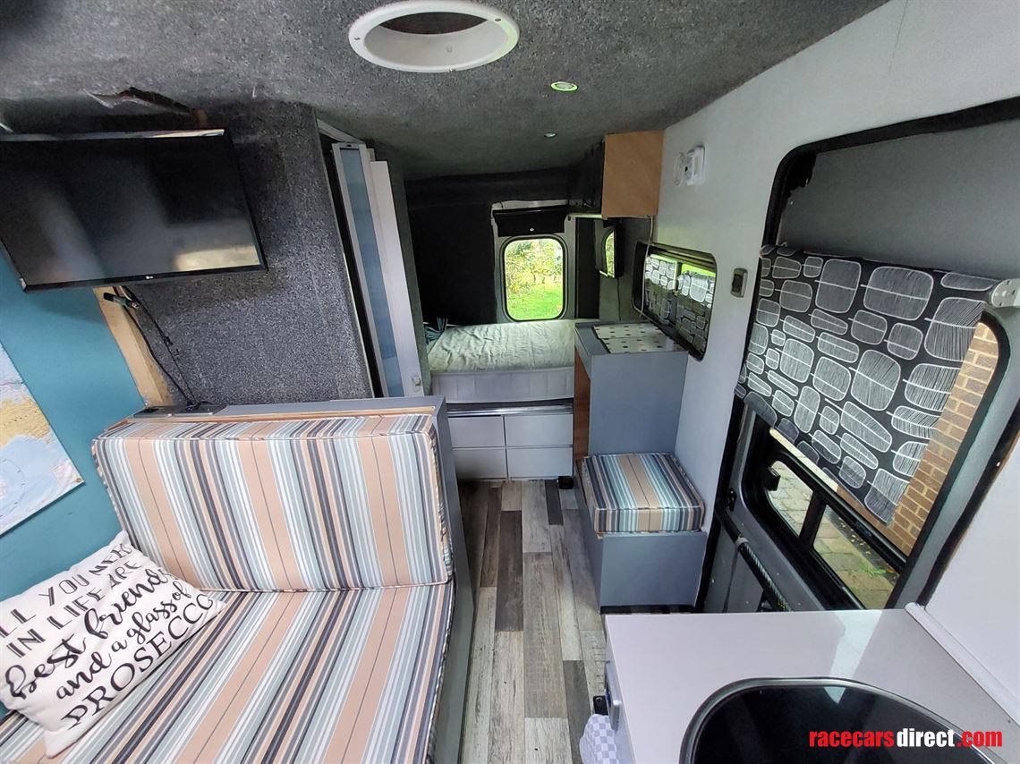 converted-ambulance-motorhome