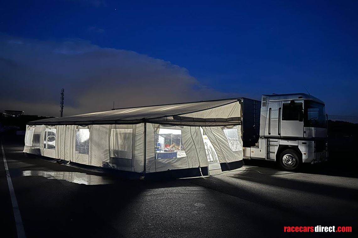 renault-magnuim-ae-truck-with-upholstered-rac