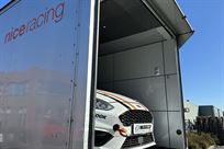 renault-magnuim-ae-truck-with-upholstered-rac