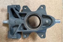 lola-t210-212-front-hub-carrier-magnesium