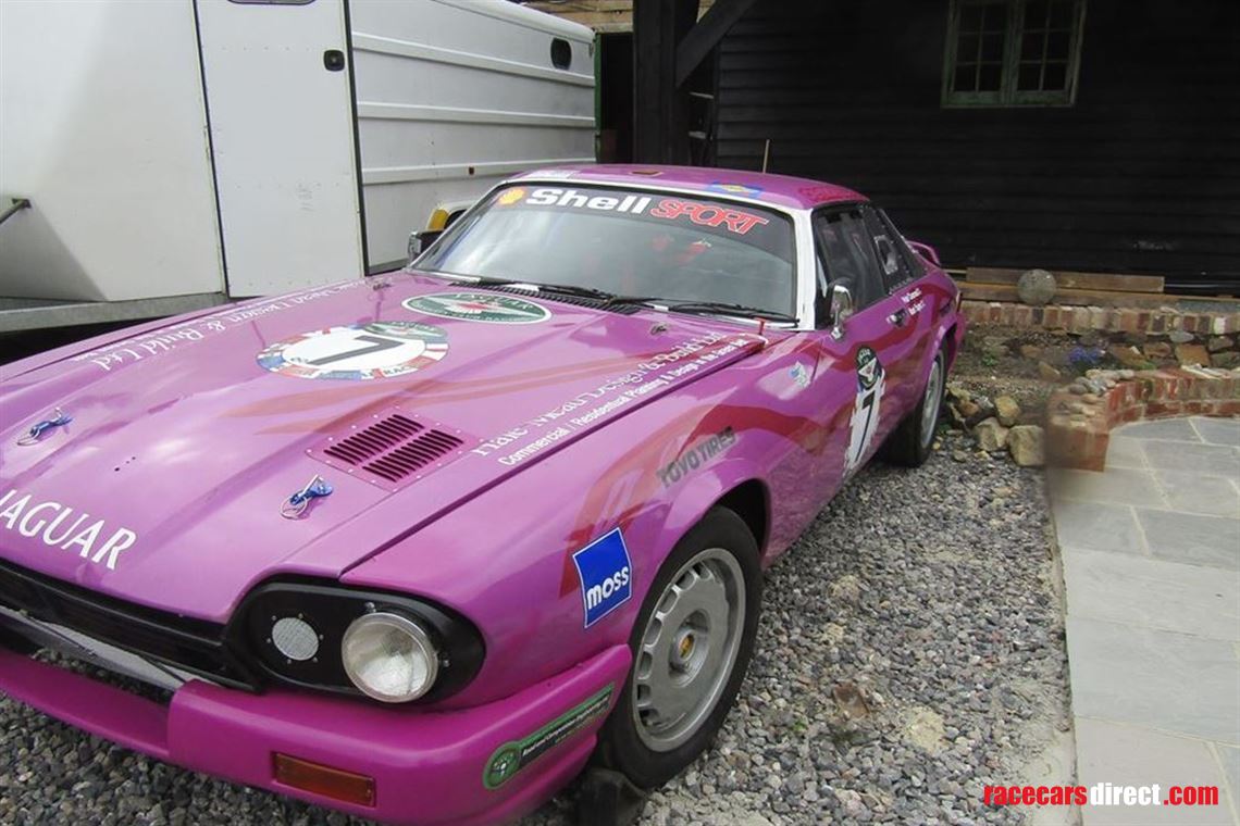 jaguar-xjs-race-car