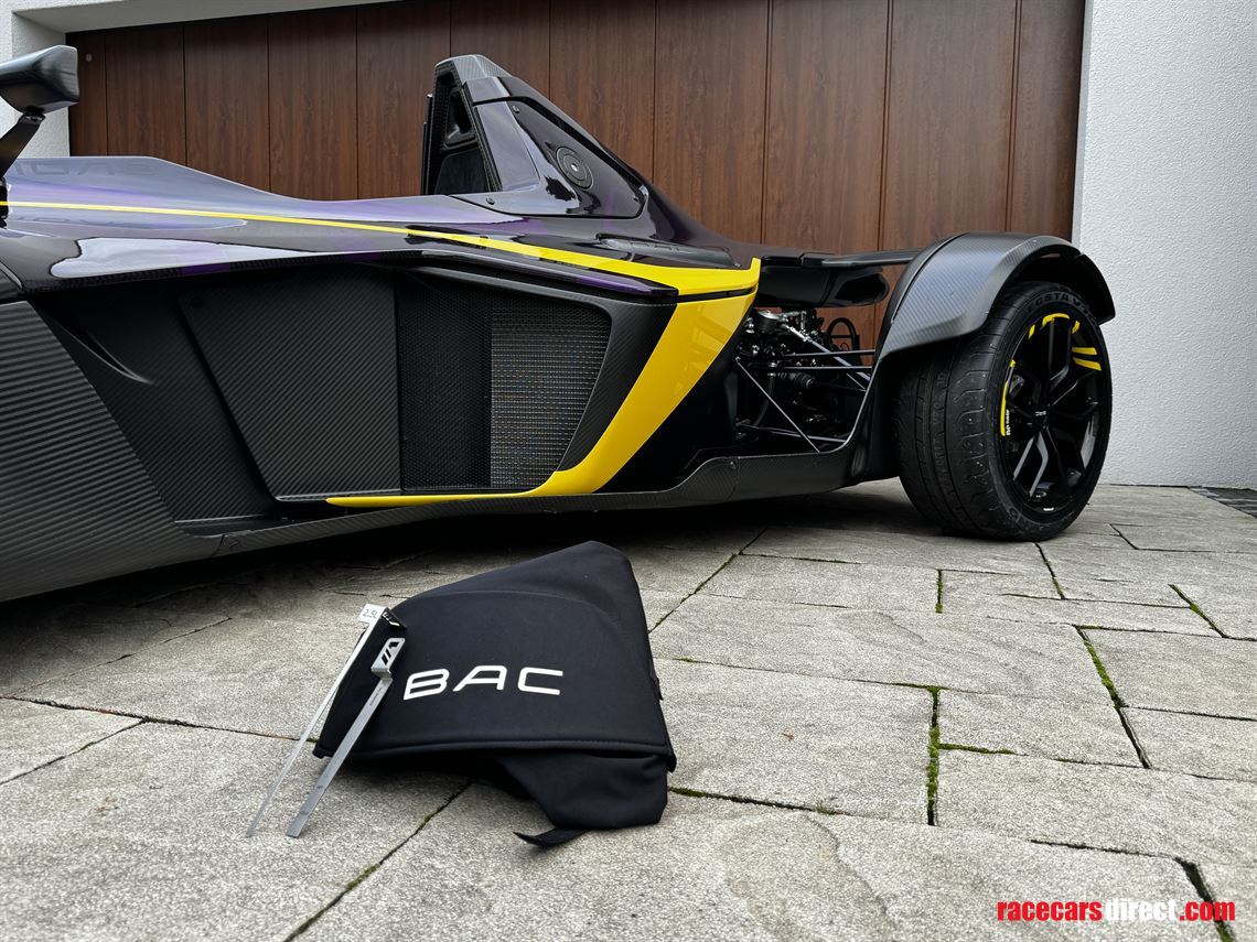 bac-mono-w-114-road-legal-only-1600km-305hp