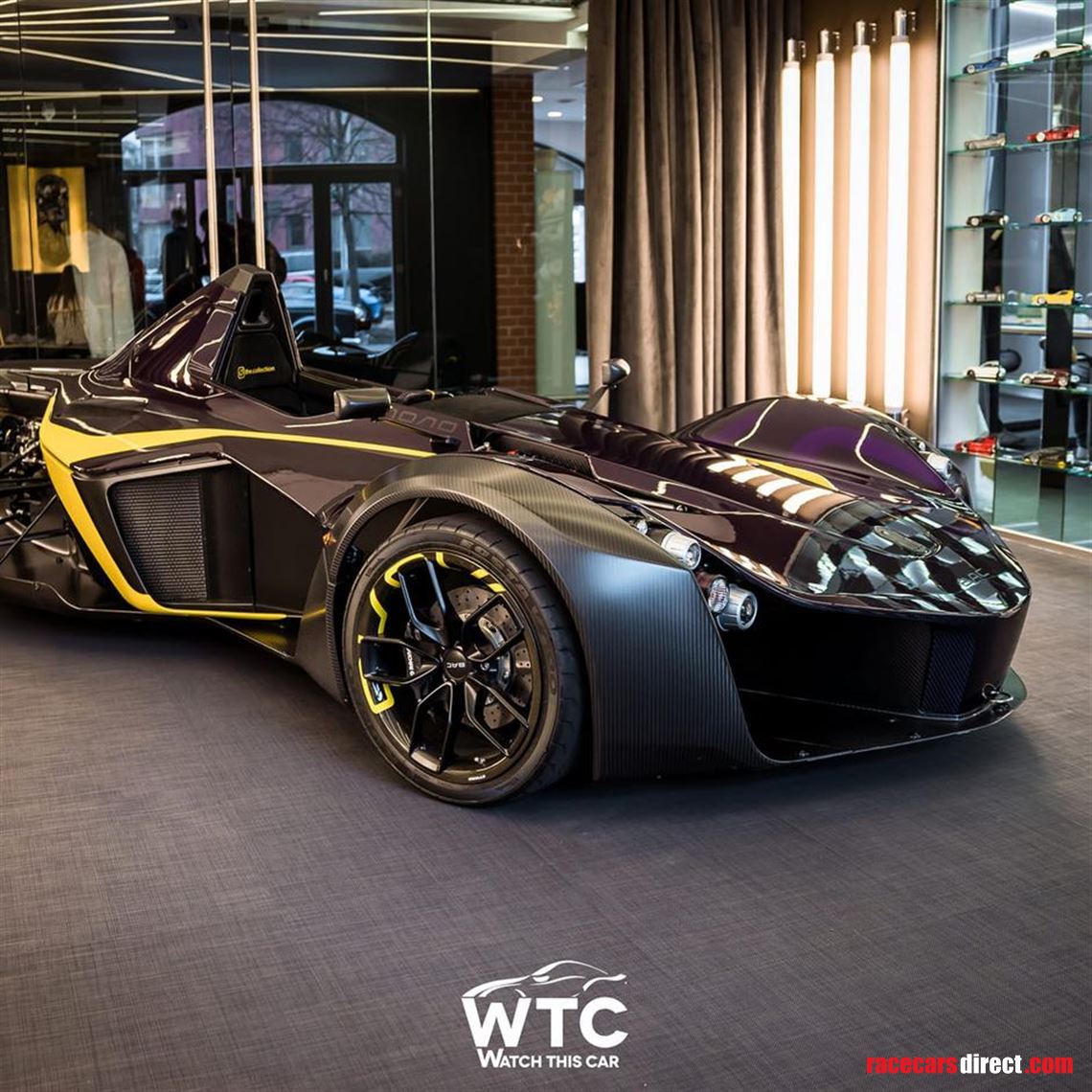 bac-mono-w-114-road-legal-only-1600km-305hp
