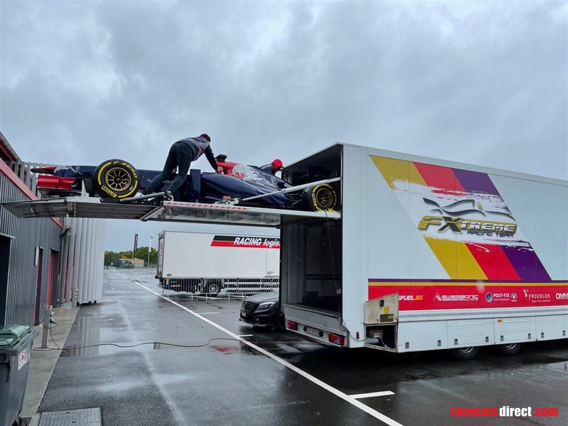 race-car-transporter