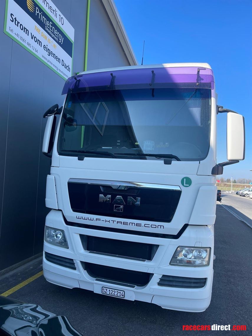 race-car-transporter