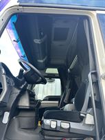 race-car-transporter