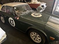 triumph-tr6-historic-race-car