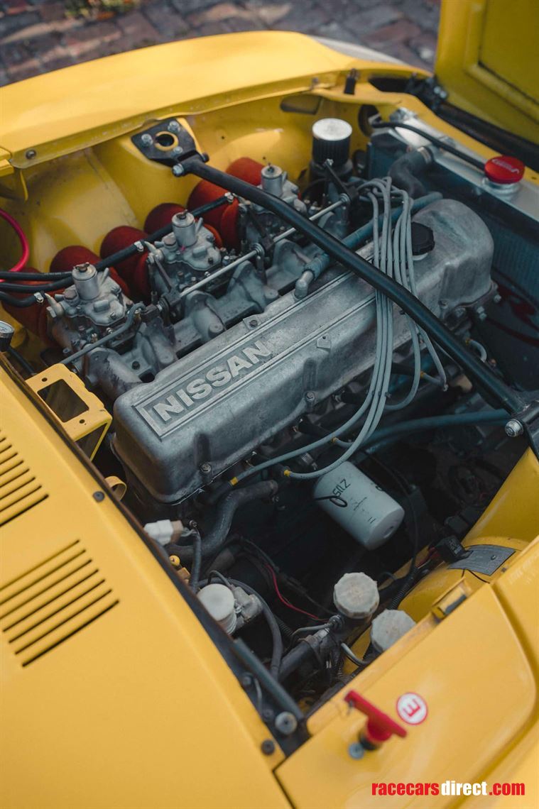 1971-datsun-240z-race-car