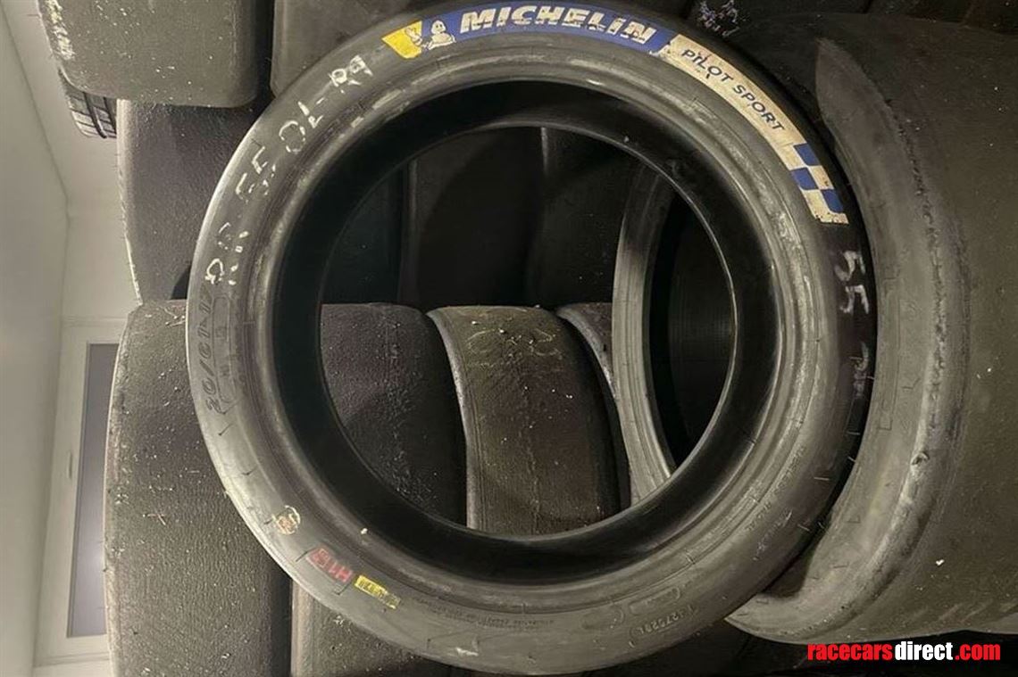 2025-michelin-slick-tires-2061r17
