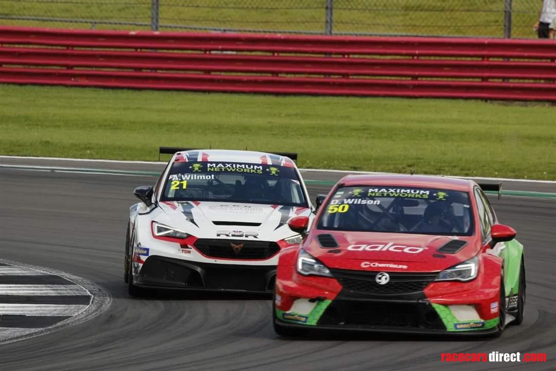 opel-vauxhall-astra-tcr