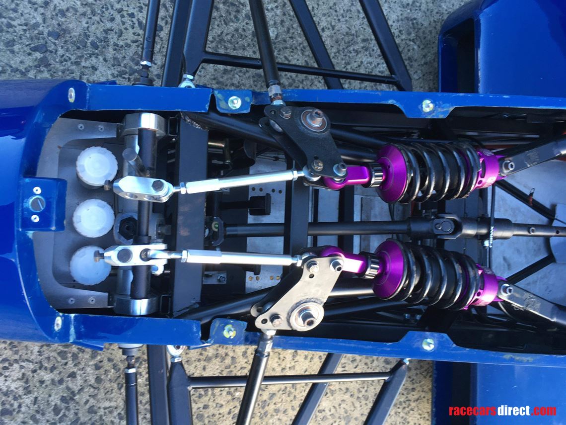 ray-gr15-formula-ford