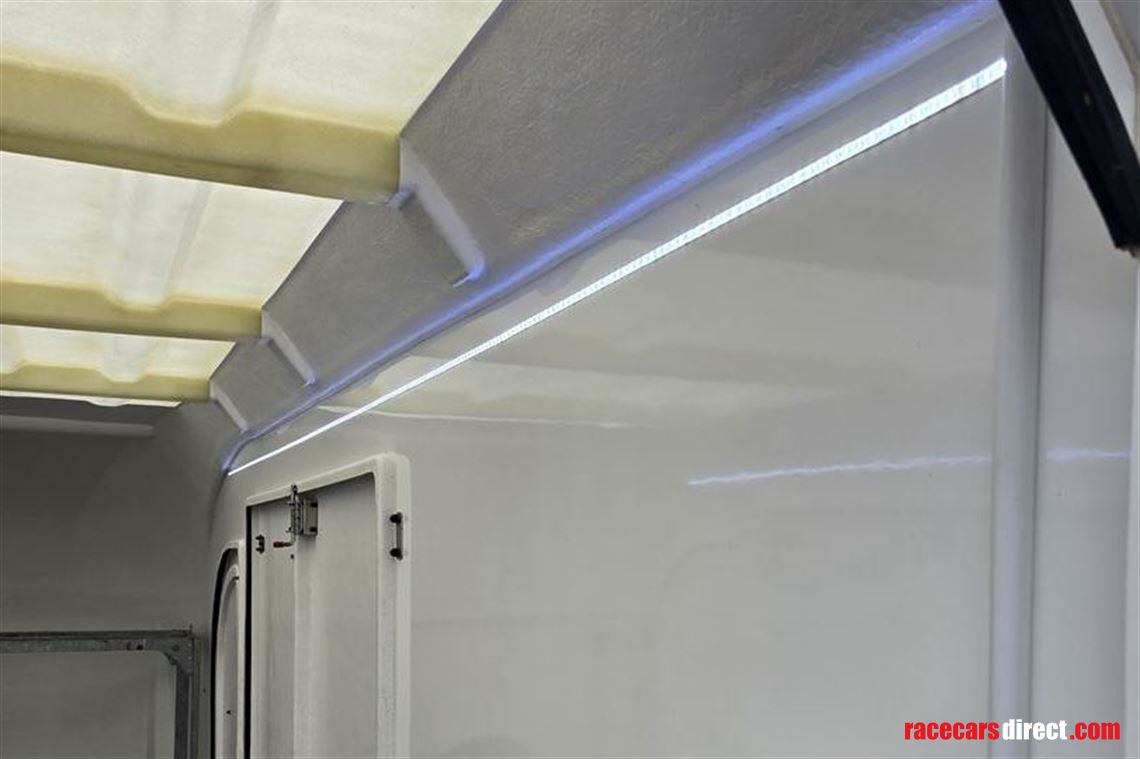 prg-monza-race-shuttle-as-new