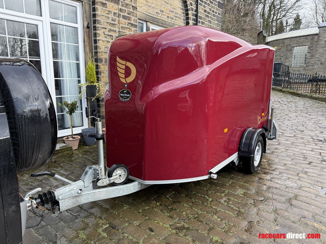 debon-cargo-1300-box-trailer