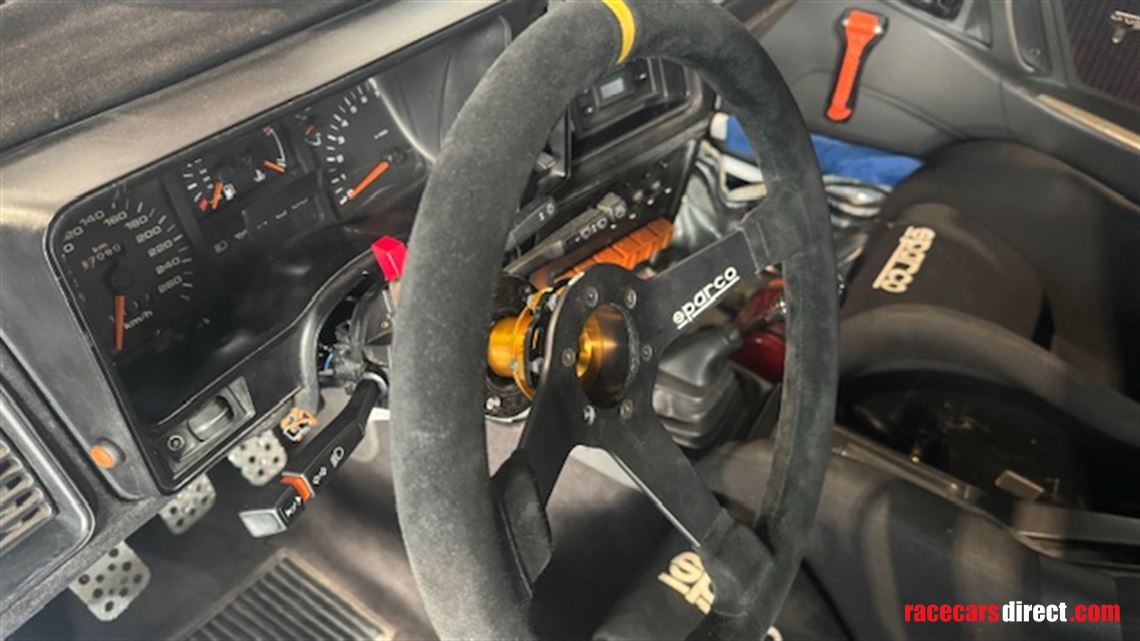 ford-sierra-rs-cosworth-3-door