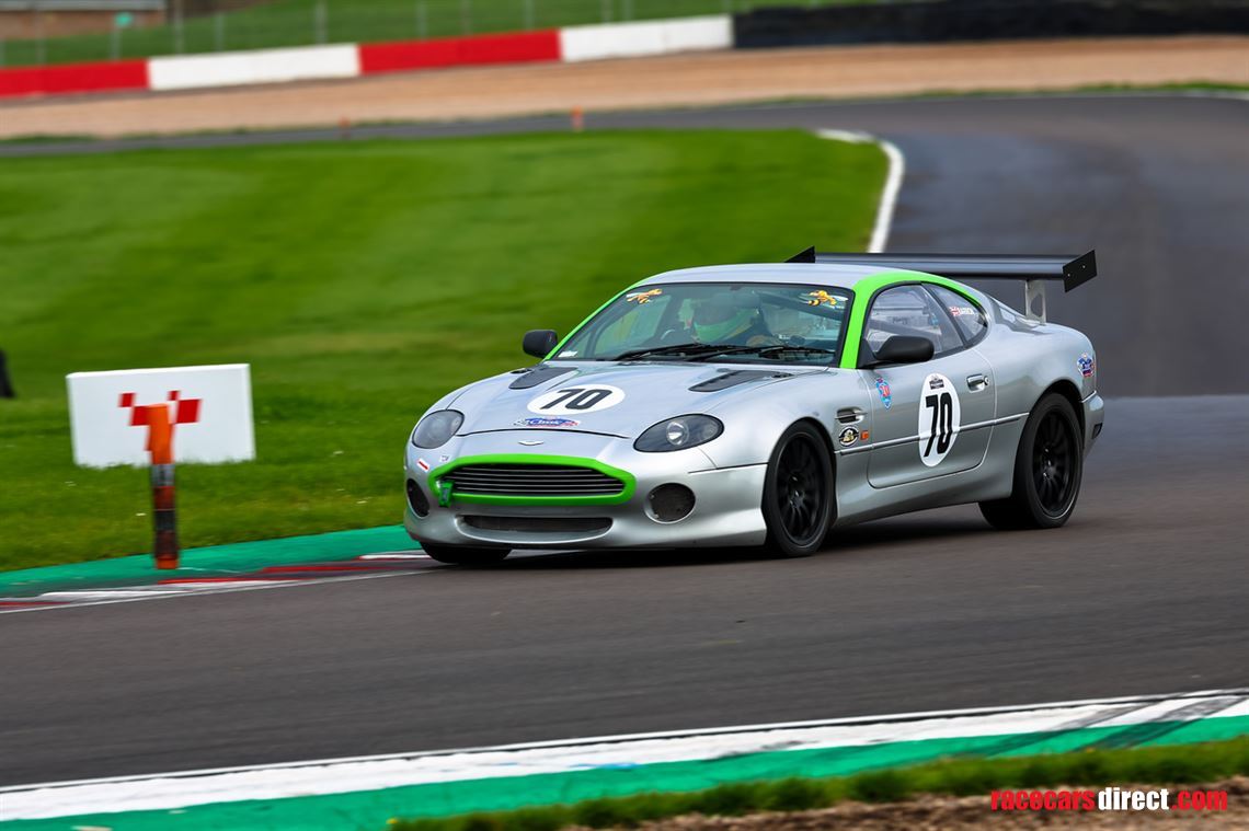 aston-martin-db7-vantage-v12-race-car-fia-spe