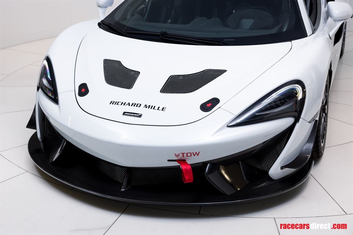 mclaren-570s-gt4