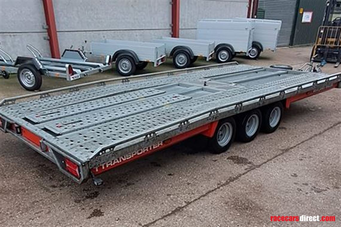 brian-james-231-t-transporter-50m-x-21m-35t