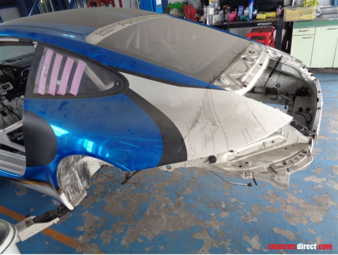 for-sale-997-gt3-cup-bodyshell