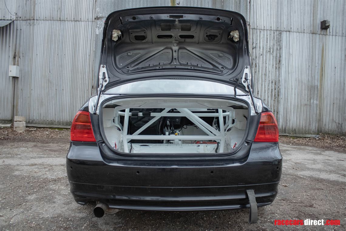 bmw-325-cup-race-car-e90