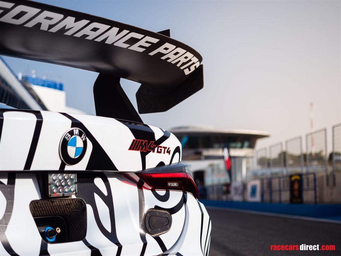 bmw-m4-gt4