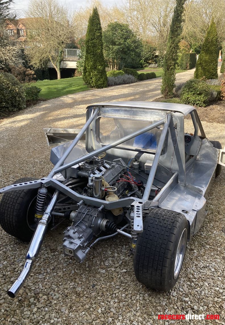 historic-impstiletto-special-saloon