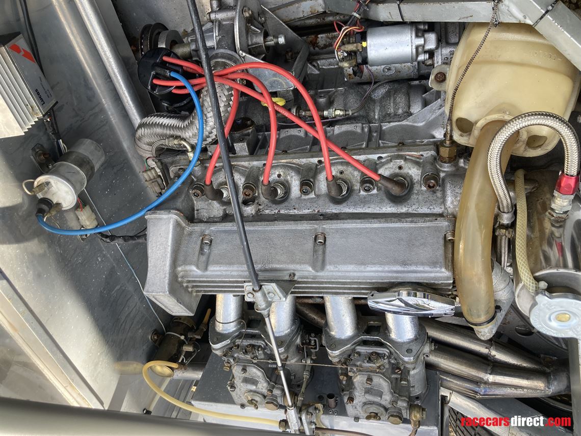 historic-impstiletto-special-saloon