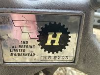 historic-impstiletto-special-saloon