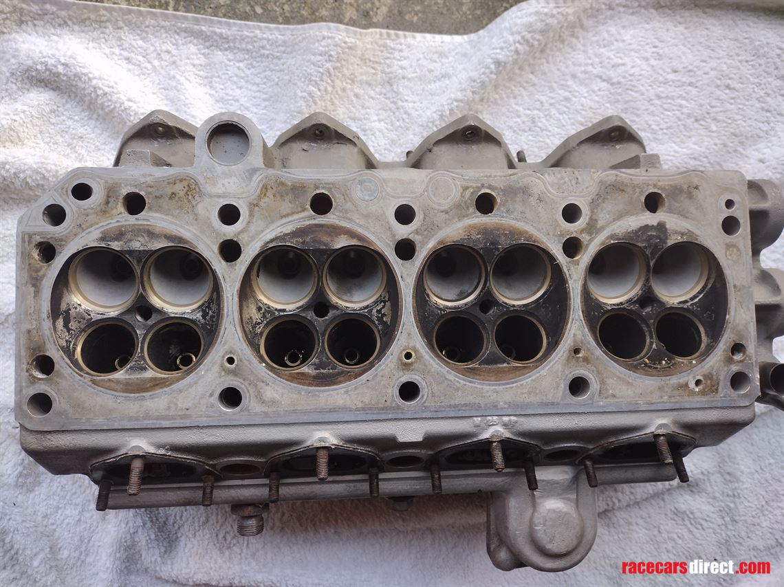 ford-bdg-20-cylinder-head-cam-cover-etc