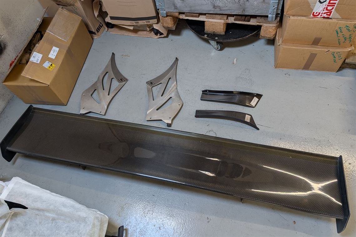 porsche-997-gt3r-spoiler-package