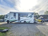 motorhome-and-trailer-rig