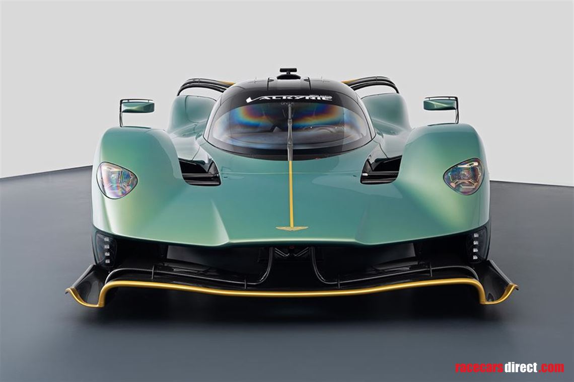 aston-martin-valkyrie-amr-pro