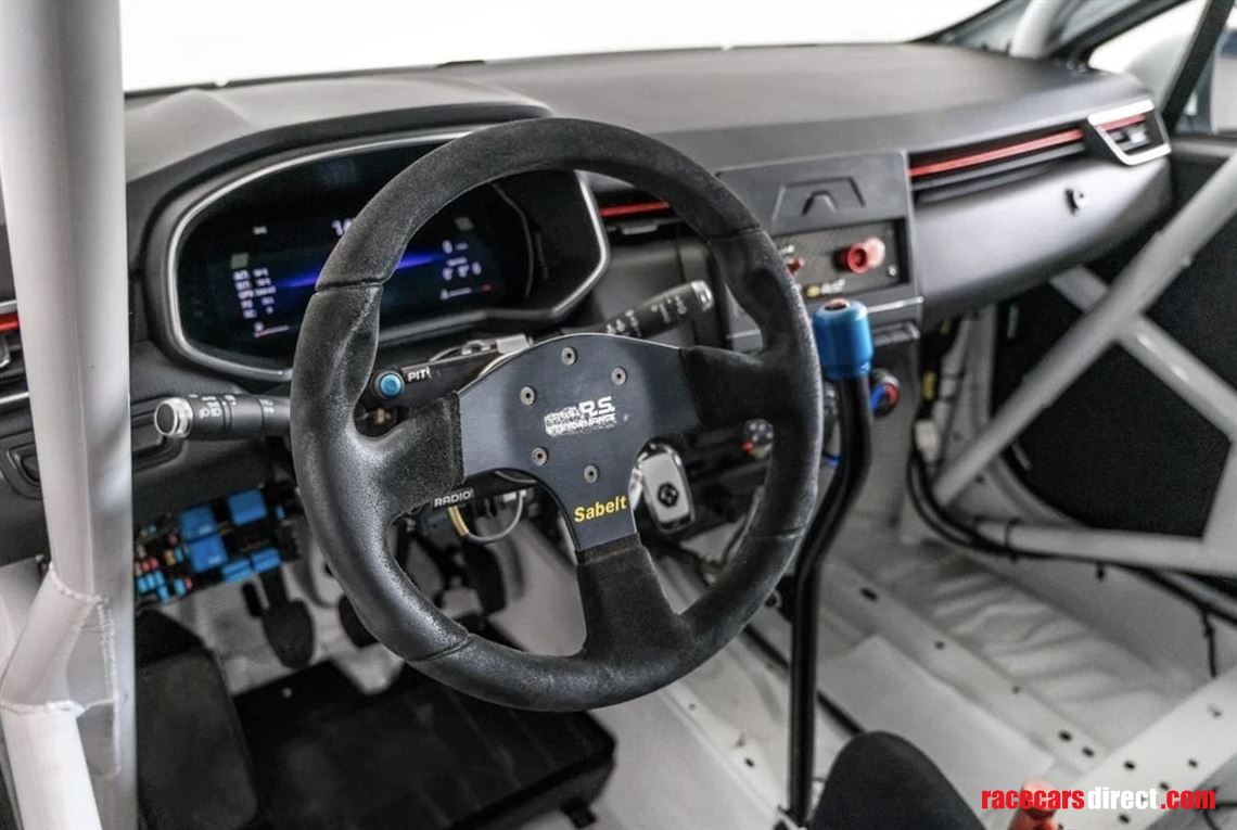 renault-clio-rs-line-clio-cup-car